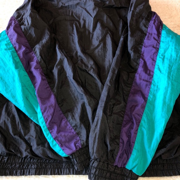 Retro Active Wear NYLON TRACK SUIT Wind Breaker Zip up Jacket Size L. - Picture 5 of 8